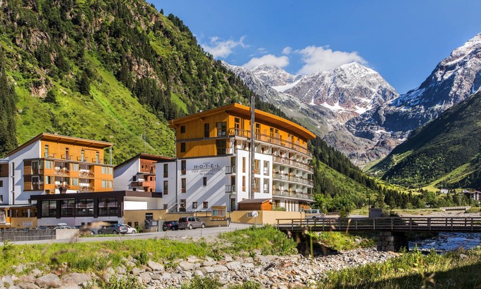 Mandarfen Hotel | DAS VIER Sport,- und Wellnesshotel