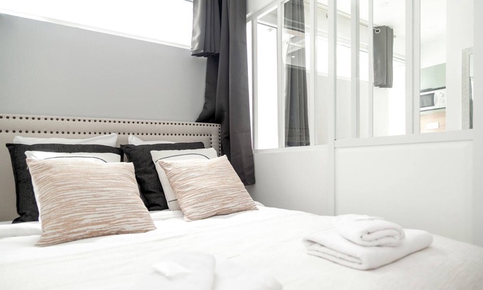 Amerique Apartment | David D Angers 27 - One Bedroom Apartment, Sleeps 3