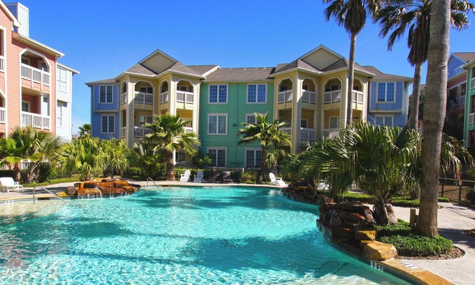 Galveston Condo | Dawn 512 - Tropical Lagoon
