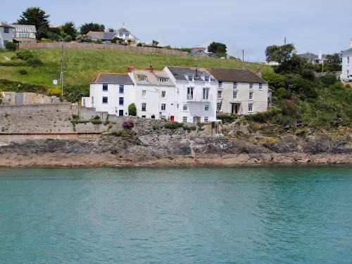 Portmellon House | Dawn Cottage