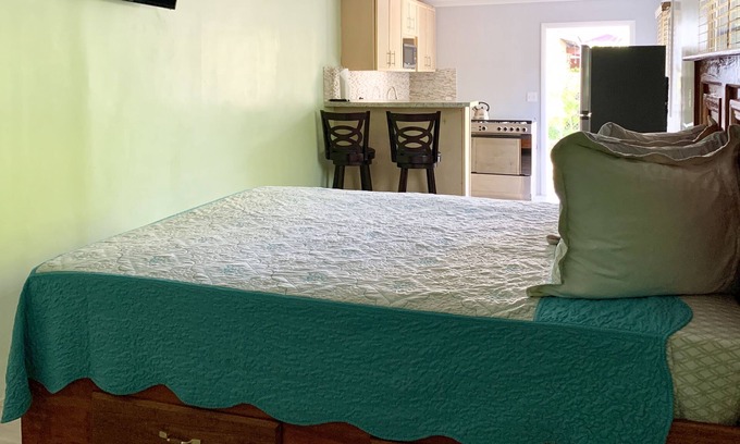 Nassau Apartment | Dawson's Hideaway #3