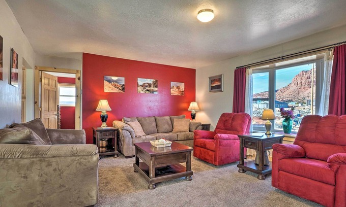 Kanab Apartment | Day Trip to Zion NP: Rural Home w/Red Rock Views