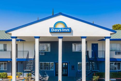 Red Bluff Hotel | Days Inn by Wyndham Red Bluff