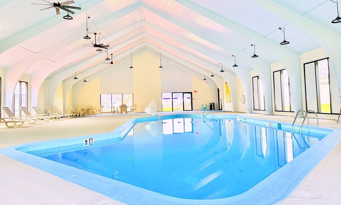 Rutland Hotel | Days Inn by Wyndham Rutland/Killington Area