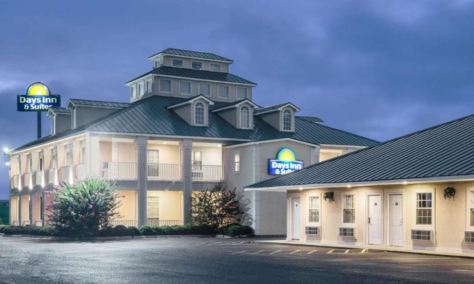 Trumann Hotel | Days Inn by Wyndham Trumann AR