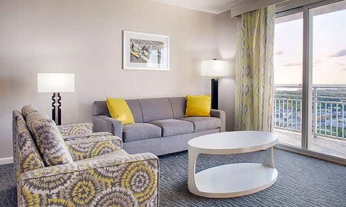 Daytona Beach Condo | Daytona Beach2 — SPECIAL EVENT DATES — 2 Bedroom Condo