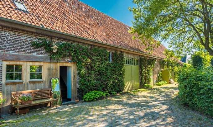 Merendree House | De dag des Heeren