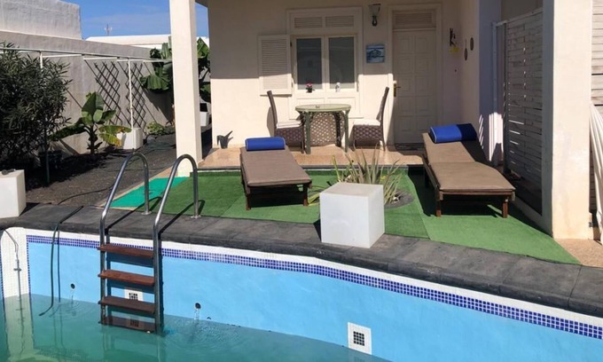 Playa del Cable Apartment | Depandance Suite in Villa with pool and breakfast inclusive.