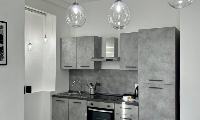 Longa Apartment | De Mio's Apartment