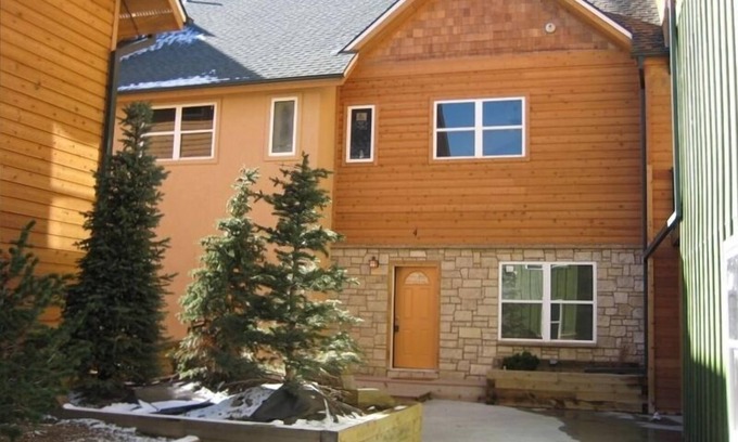 Frisco Condo | Dec. 9th - January 8th Only $8,500 2 weeks are FREE!