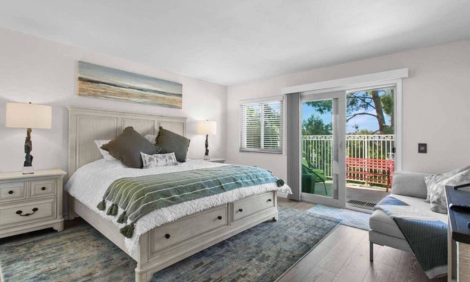 Valle Lindo House | Dedicate Workspace|Communal Pool|Patio With Furniture|Gated Community #41910