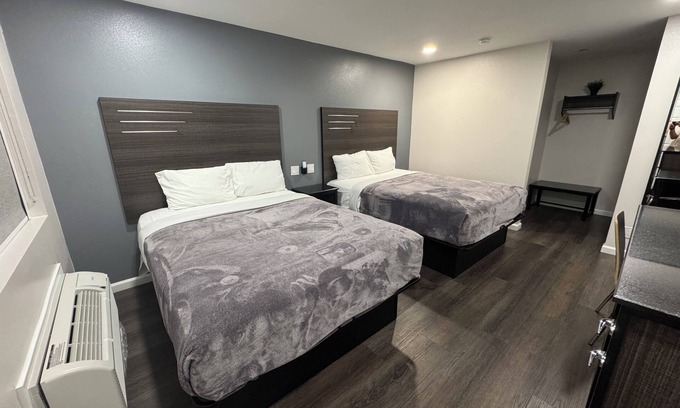 Arrowbear Lake Hotel | Deep Creek