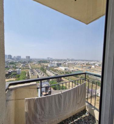 Dadri Apartment | Deep House
