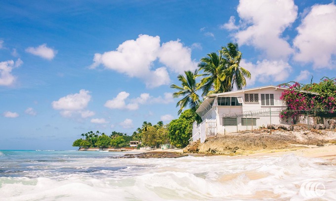 Gibbes House | Deep water front, West coast villa. 2025 Availability quickly running out.