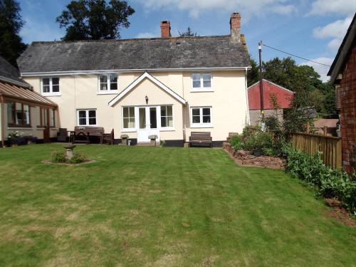 Christchurch Bed & Breakfast | Deepaller Farm B&B