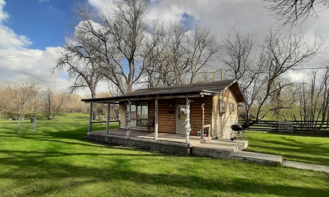 Glenrock Cabin | Deer Creek Pony Express Cabin