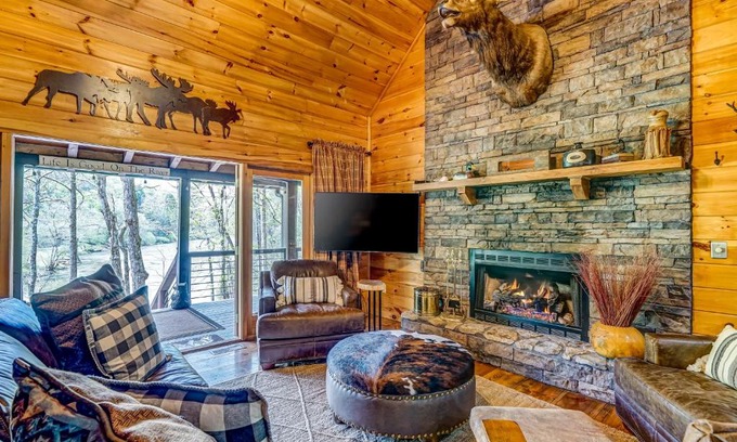 Ellijay House | Deer River Lodge