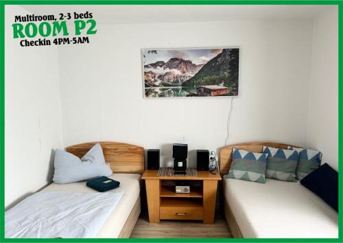 Creglingen House | Deine Pension, Multi Room P2, 2-3 beds, 15qm, Check-in 4PM till 5AM
