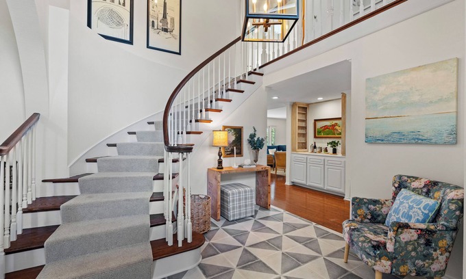 Carmel Valley House | Del Mar Executive Luxury- Minutes to Del Mar Beach, Racetrack and Torrey Pines