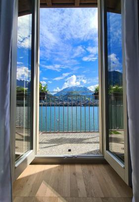 Malgrate Apartment | Delago 1685