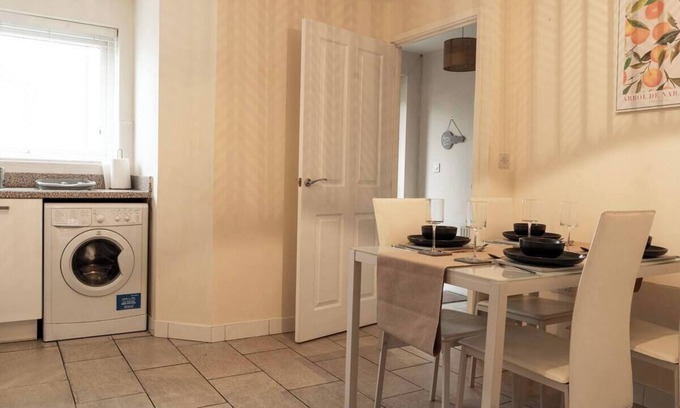 Nottingham House | Delightful 3-bedroom house in Nottingham