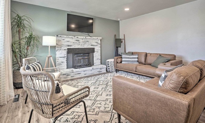 Canon City House | Delightful Pet-Friendly Homestead w/ Fire Pit