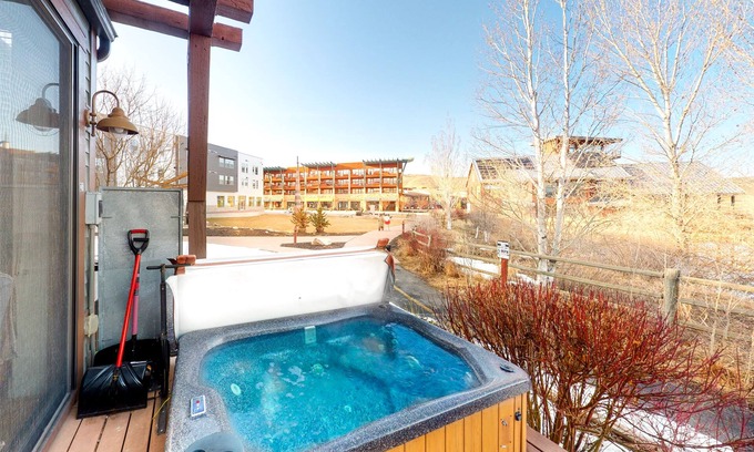 Kimball Junction House | Delightful Townhome W/Private Hot Tub, Gorgeous Views, & Easy Access to Town