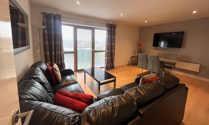 Wakefield Apartment | Delux 2 Bed Apartment near Wakefield City Centre