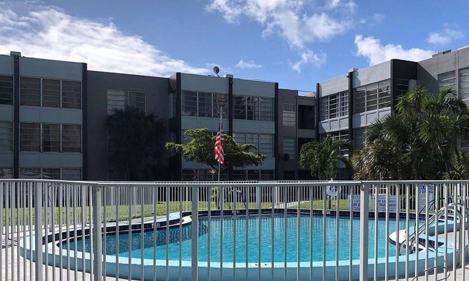 Downtown Fort Lauderdale Condo | ✨Deluxe Designer Two Bedroom at Fort Lauderdale