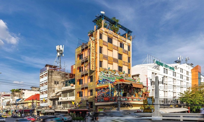 Ban Phan Thom House | Deluxe Double Diamond House Khaosan