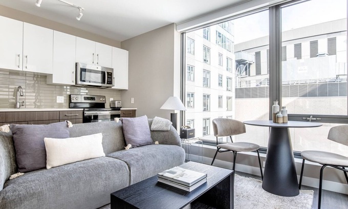West End Apartment | Deluxe North Station 1BR w/W/D & Gym, nr TD Garden, by Blueground