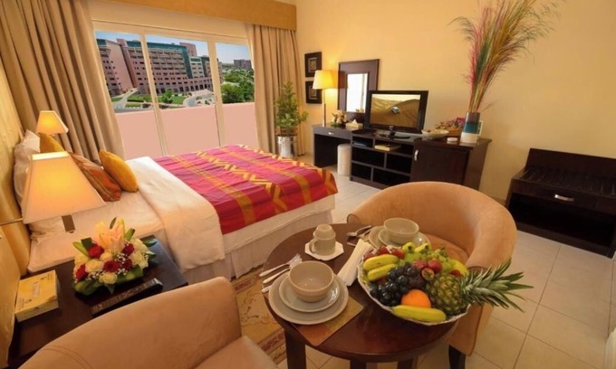 Discovery Gardens House | Deluxe One Bedroom Apartment Near Viva Supermarket By Luxury Bookings