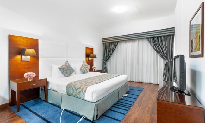 Al Nahda Apartment | Deluxe Room Near Novo Cinema Sahara Centre Sharjah