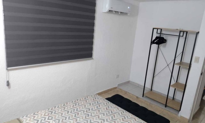 Francisco Villa Apartment | Depa Economico en Planta Baja a 5 Minutos del Malecon y Zona Dorada!