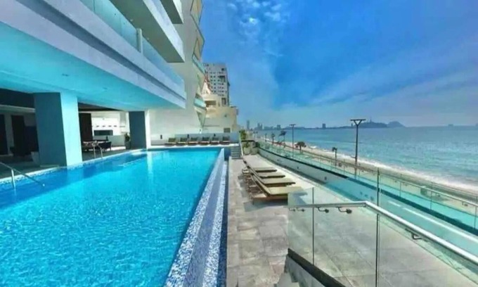 Mazatlan Apartment | Departamento a pie de Malecón