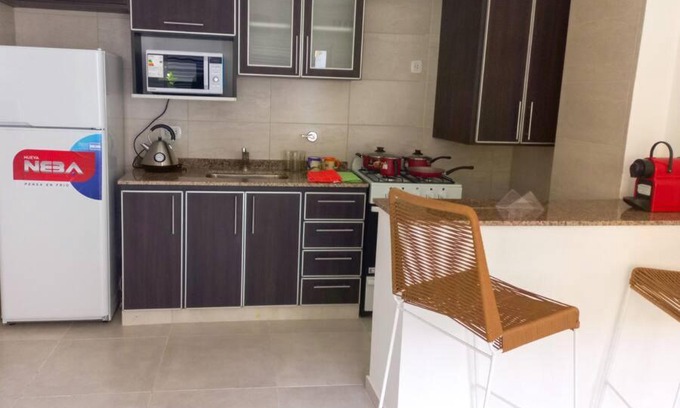 Lomas de Zamora Apartment | Departamento de 2 amb. en Lomas Centro con terraza