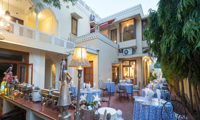 Sindhi Camp Hotel | Dera Rawatsar - Heritage Hotel