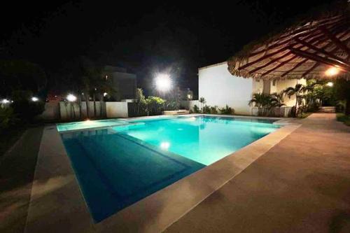 Acapulco House | ¡Descubre tu oasis en Acapulco! Casa vacacional.