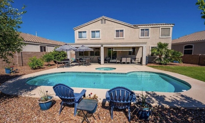 Rancho Vistoso House | Desert Oasis Large Home with pool and spa!