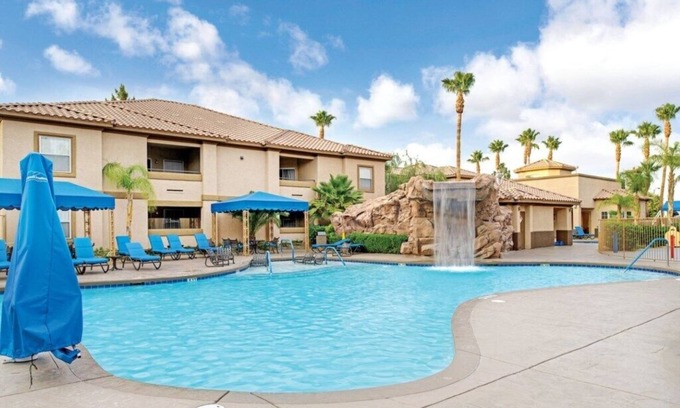 Las Vegas Condo | Desert Retreat Resort, a Hilton Vacation Club - 2 Bedroom