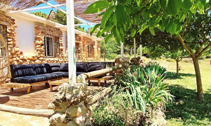 Almunecar Cabin | Design Cabin in the Forest with Jaccuzi - Esencia Lodge