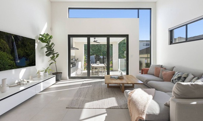 Caringbah South House | Designer Family Retreat with Pool Next to Cronulla