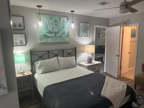 Santa Rosa Beach House | Destin-y 30A Beach Retreat Self Checkin - Huge Private Backyard Deck with Outdoor Shower