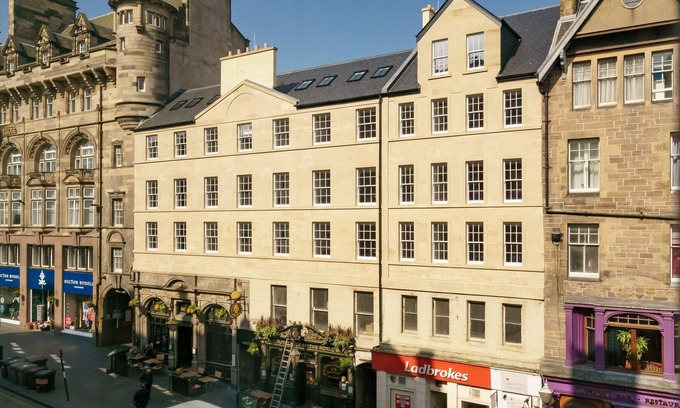 Old Town Apartment | Destiny Scotland Royal Mile Residence