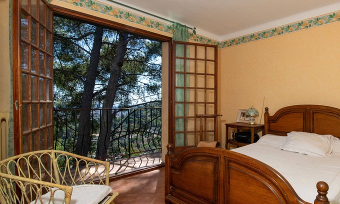 La Valette-du-Var House | Detached house. Ideal for family vacations