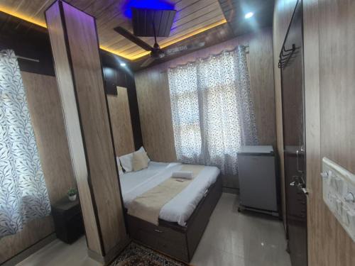 Jaipur Hotel | Dev Hotel Mansarovar