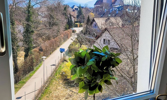 Freilassing House | DG Rechts 40m 2-Zimmer Wohnung