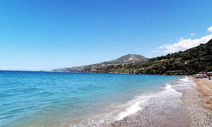 Diakofto House | Diakopto Beachside Haven - Private Garden & Views