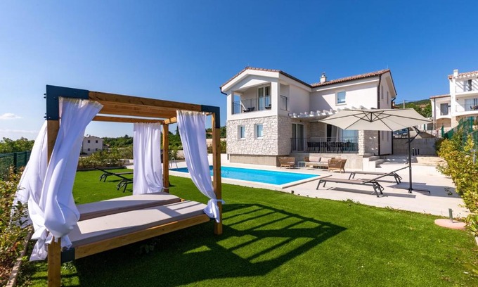 Diminici Villa | Diminici Villas