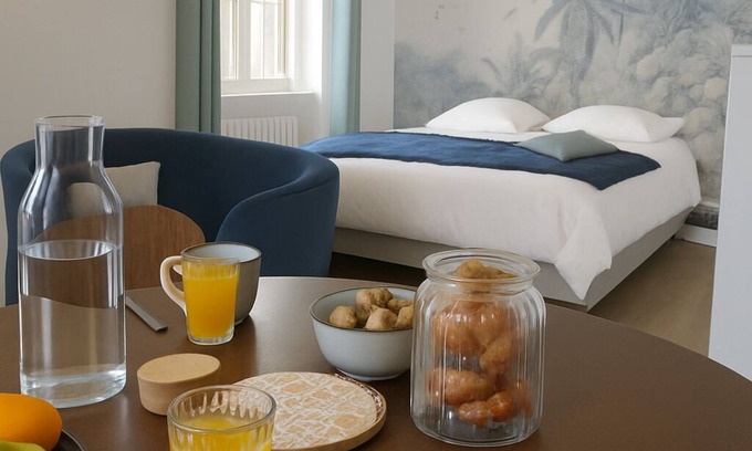 Dinan Apartment | Dinan Château + parking lot